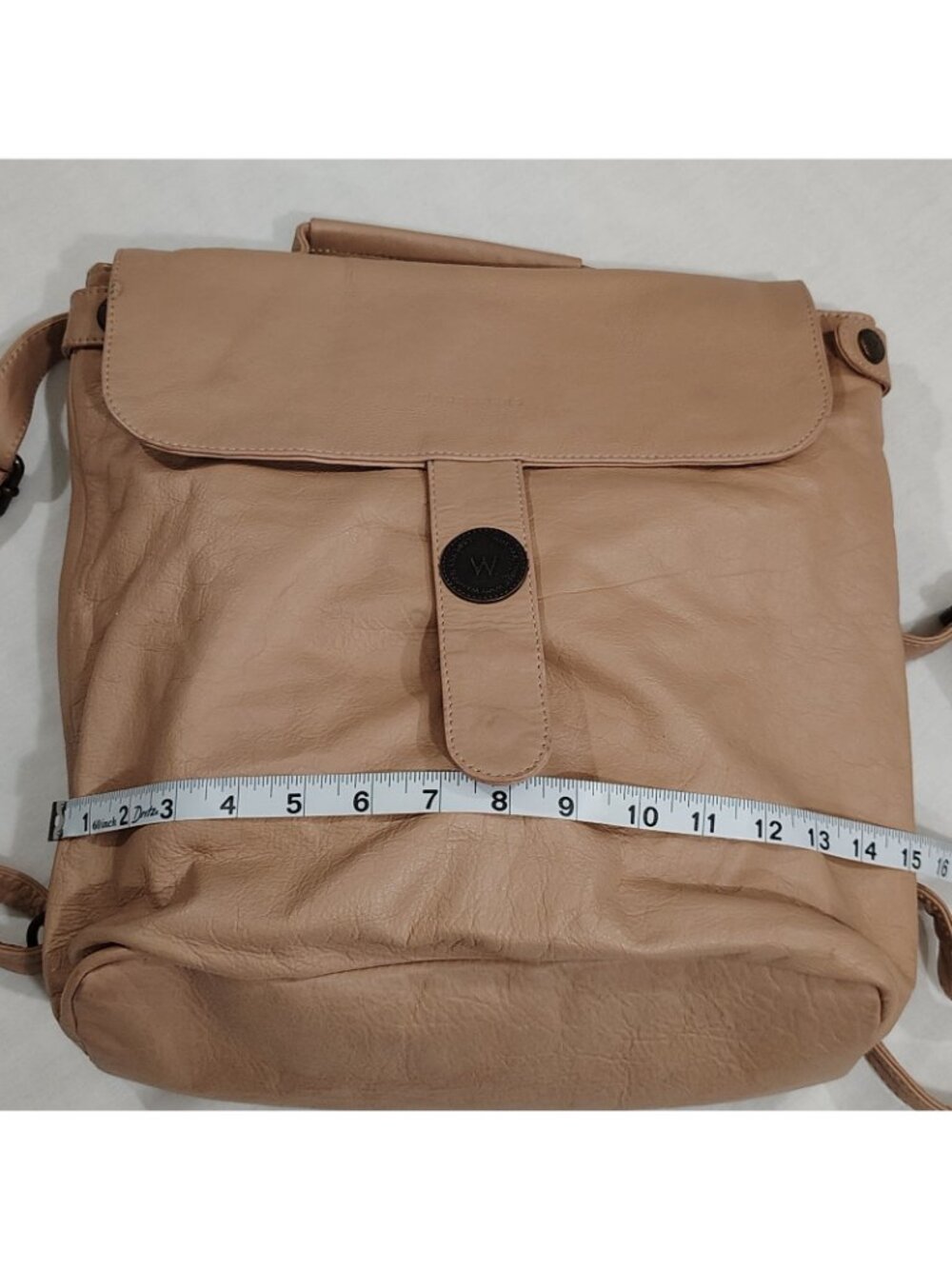 Wanderers Travel Co The Bondi Backpack Full Grain Leather Blush Magnetic Closure - Picture 13 of 16